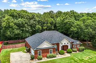 2022 Melrose Pl, Kathleen, GA 31047 - Photo 3