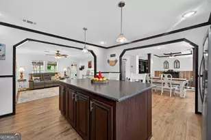 1953 Raybon Rd W, Hoboken, GA 31542 - Photo 9
