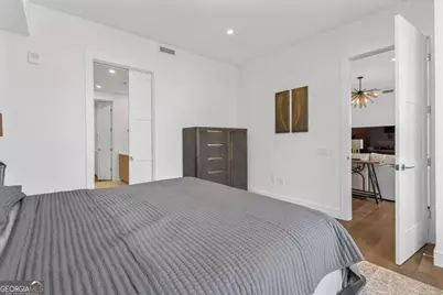 2425 Peachtree Road NE #503, Atlanta, GA 30305 - Photo 17