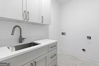 3196 Towerview Drive NE, Atlanta, GA 30324 - Photo 19