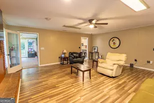 1194 Blackshear Hwy, Baxley, GA 31513 - Photo 21
