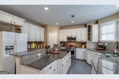 145 Thistlewood Lane, Fayetteville, GA 30214 - Photo 15