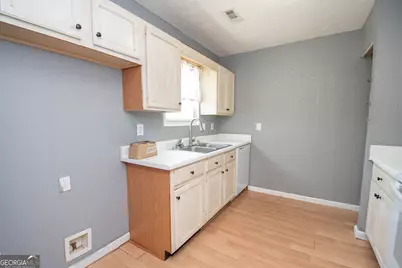 1672 Dolly Nixon Road, Senoia, GA 30276 - Photo 17