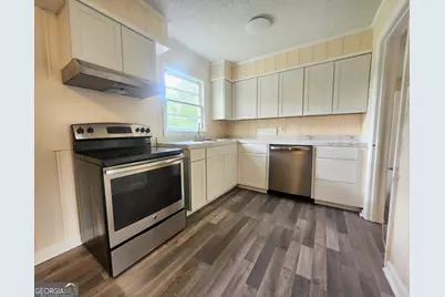 1821 Samford Drive, Albany, GA 31707 - Photo 5