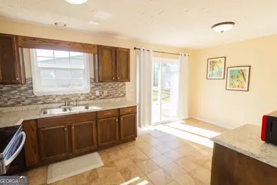 104 President Circle, Statesboro, GA 30458 - Photo 3