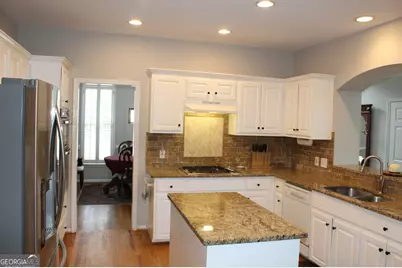 322 Ironhill Trace, Woodstock, GA 30189 - Photo 5