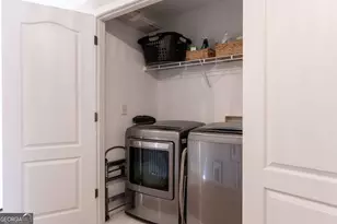 7 Chief Matthews Rd, Decatur, GA 30030 - Photo 21