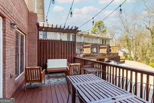 7 Chief Matthews Rd, Decatur, GA 30030 - Photo 11
