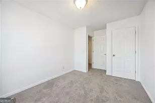 5547 Strathmoor Manor Cir, Lithonia, GA 30058 - Photo 13