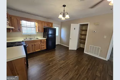 403 E Lawnwood Avenue, Kingsland, GA 31548 - Photo 9