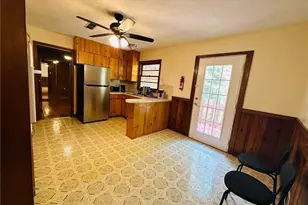6441 Dunmoor Dr, Jonesboro, GA 30236 - Photo 5