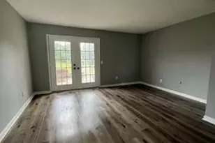 291 W Johnson St, Hartwell, GA 30643 - Photo 3