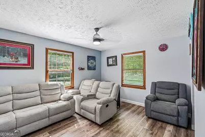 241 Busbin Road, Fayetteville, GA 30215 - Photo 19