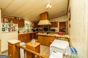 1064 Martin Griffeth Rd, Hull, GA 30646 - Photo 7