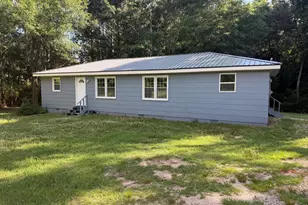 475 Christmas Tree Rd, Bowersville, GA 30516 - Photo 1