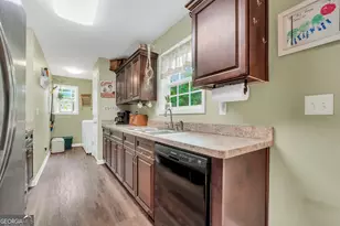 221 Sandy Brook Cir, Thomaston, GA 30286 - Photo 13