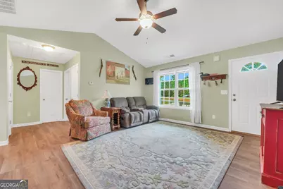 221 Sandy Brook Circle, Thomaston, GA 30286 - Photo 9
