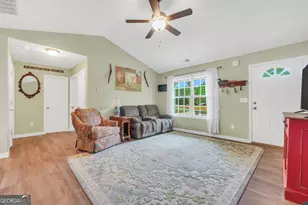221 Sandy Brook Cir, Thomaston, GA 30286 - Photo 9