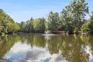 7310 Lowery Oak Dr, Roswell, GA 30075 - Photo 3