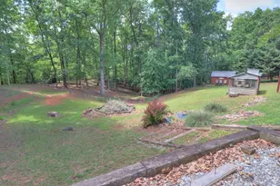 172 Beacon Hl Dr, Cleveland, GA 30528 - Photo 23
