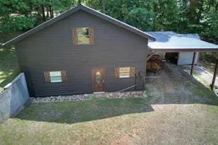 172 Beacon Hl Dr, Cleveland, GA 30528 - Photo 3