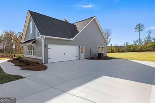 374 Conner Ln, Williamson, GA 30292 - Photo 3