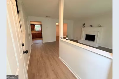 702 Redland Drive, Jonesboro, GA 30238 - Photo 3