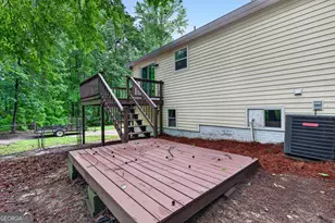 126 Doe Run Dr, Sharpsburg, GA 30277 - Photo 37