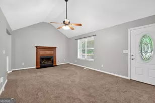 126 Doe Run Dr, Sharpsburg, GA 30277 - Photo 11
