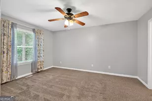 126 Doe Run Dr, Sharpsburg, GA 30277 - Photo 19