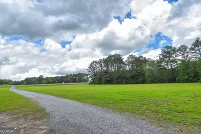 2075 Highway 36 E, Milner, GA 30257 - Photo 17