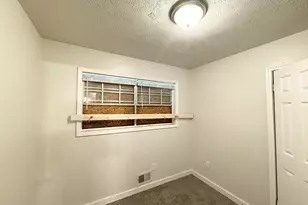 1465 Holcomb Ave, East Point, GA 30344 - Photo 17