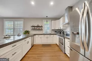 1157 Indale Pl SW, Atlanta, GA 30310 - Photo 17