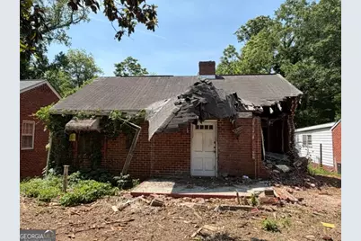1640 Derry Avenue SW, Atlanta, GA 30310 - Photo 1