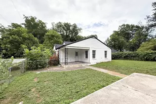 2487 Sylvan Rd, East Point, GA 30344 - Photo 23
