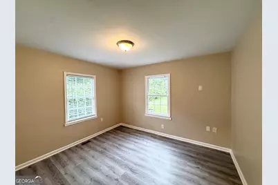 2487 Sylvan Road, East Point, GA 30344 - Photo 19