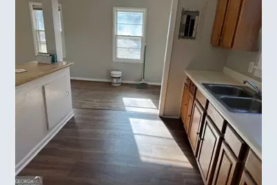 540 Roosevelt Street, Monroe, GA 30656 - Photo 5