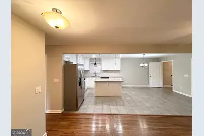 3345 Eisenhower Circle, Atlanta, GA 30354 - Photo 5