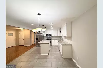 3345 Eisenhower Circle, Atlanta, GA 30354 - Photo 11
