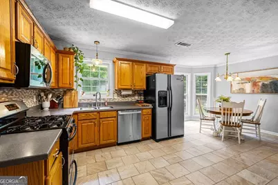 205 Mossy Hollow, Newnan, GA 30265 - Photo 13