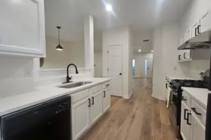 619 Kenridge Way, Suwanee, GA 30024 - Photo 1