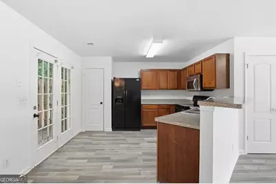 2025 Shawn Wayne Circle SE, Atlanta, GA 30316 - Photo 11