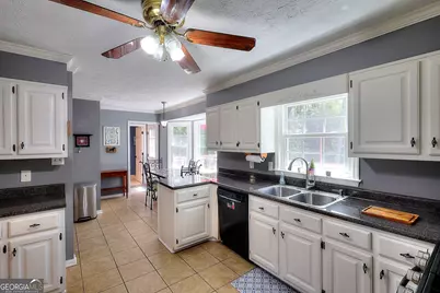 1961 Shoreline Trace, Grayson, GA 30017 - Photo 5