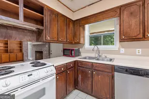 604 Pear St, West Point, GA 31833 - Photo 9