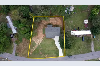 155 Skyland Drive E, Locust Grove, GA 30248 - Photo 5