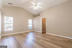 5755 Lakeview Cir, Lithonia, GA 30058 - Photo 33