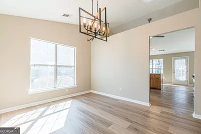 5755 Lakeview Circle, Lithonia, GA 30058 - Photo 23