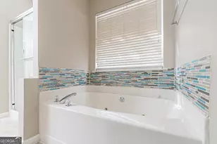 5755 Lakeview Cir, Lithonia, GA 30058 - Photo 37