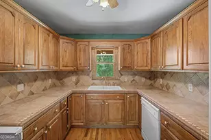 269 B Hermitage Rd, Rome, GA 30161 - Photo 7