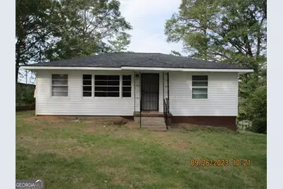 207 Hillside Circle, Griffin, GA 30223 - Photo 1